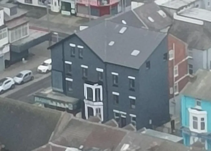 Rose James Apartments