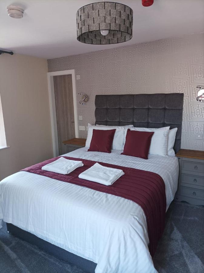 Rose Apartment