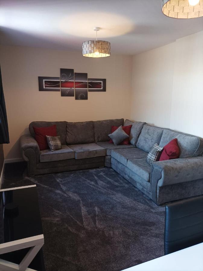 Rose Apartment *